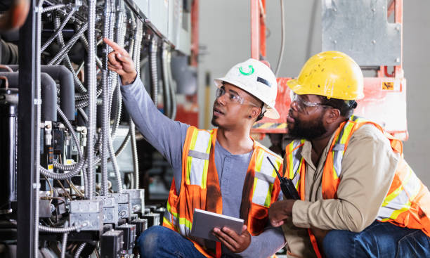 Best 24-Hour Electrician  in Fallbrook, CA